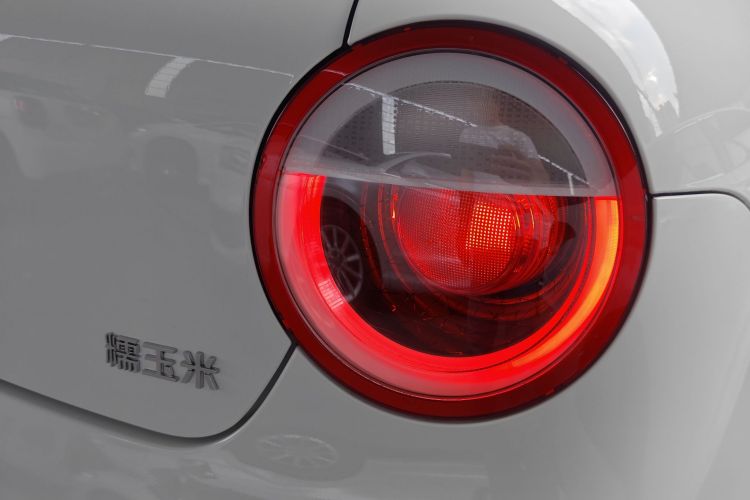 长安启源 长安Lumin 2022款 210km 香甜款车身外观6006