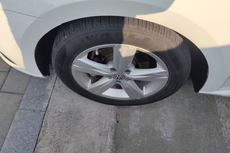 大众 朗逸 2017款 1.6L 自动风尚版车身外观6007