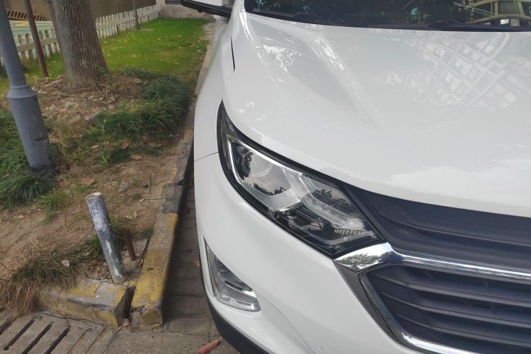 雪佛兰 探界者 2018款 535T 自动驰界版车身外观8