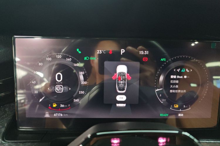 领克09 EM-P 2021款 2.0T PHEV Halo 六座中控内饰14