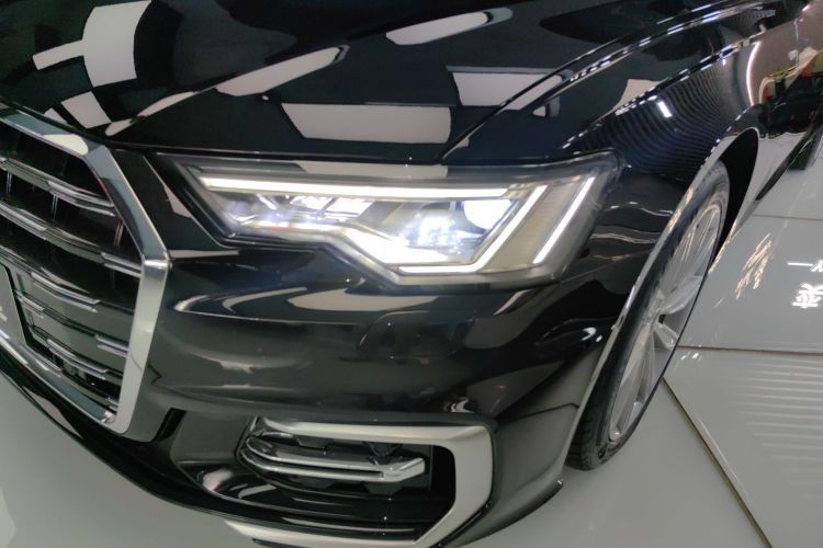 奥迪A6L 2023款 45 TFSI 臻选动感型车身外观36