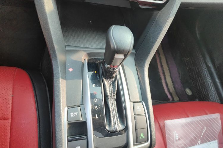 本田 思域 2016款 180TURBO CVT舒适版中控内饰18