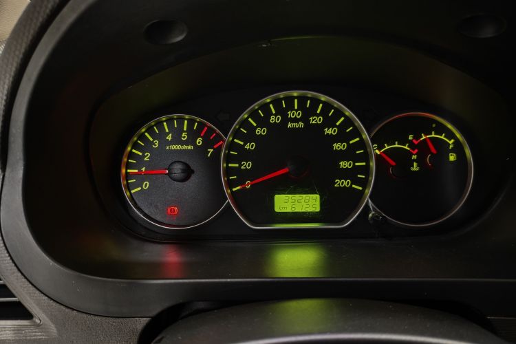 五菱汽车 五菱宏光 2020款 1.2L S基本型国VI LSI中控内饰14