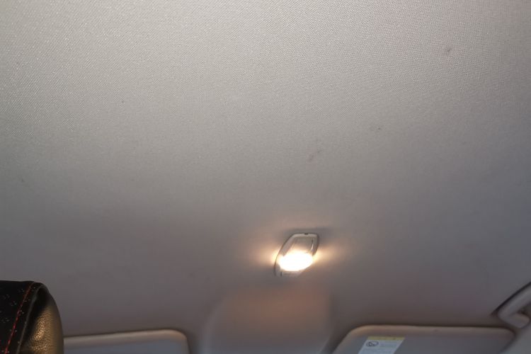 福特 福克斯 2012款 两厢 1.6L 自动舒适型局部细节22