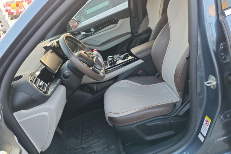 比亚迪 秦PLUS 2024款 荣耀版 EV 510KM领先型中控内饰19