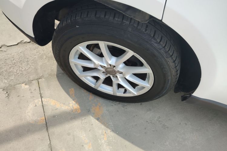 奥迪Q5 2016款 40 TFSI 进取型车身外观6008