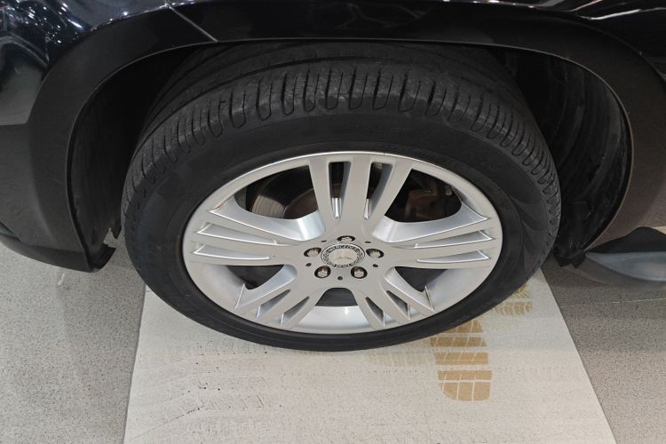 奔驰GLK级 2015款 GLK 260 4MATIC 动感型 极致版车身外观6007