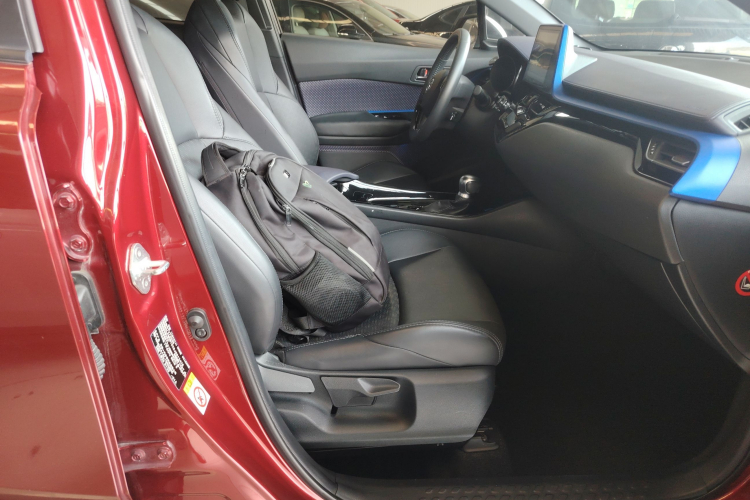 丰田 奕泽IZOA 2018款 2.0L 奕驰版 国V局部细节41