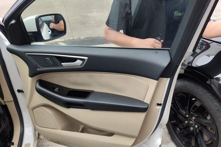 福特 锐界 2018款 EcoBoost 245 两驱精锐型 5座 国V中控内饰7005