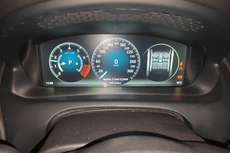 捷豹XJ 2016款 XJL 3.0 SC 两驱典雅商务版中控内饰15