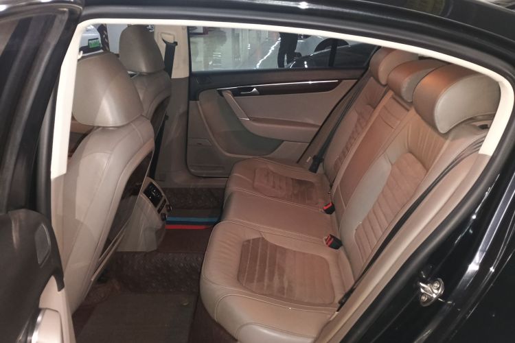 大众 迈腾 2015款 1.8TSI 尊贵型中控内饰21