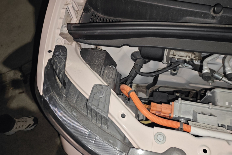 五菱汽车 宏光MINIEV 2021款 马卡龙臻享款 三元锂局部细节9006