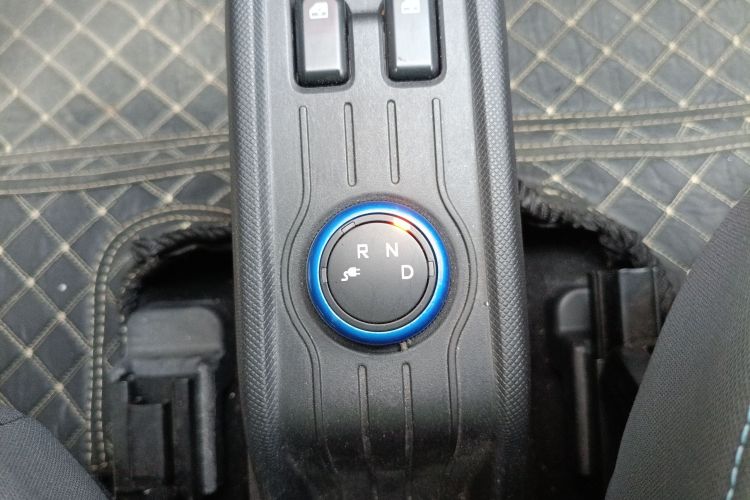 五菱汽车 宏光MINIEV 2020款 自在款 磷酸铁锂中控内饰18