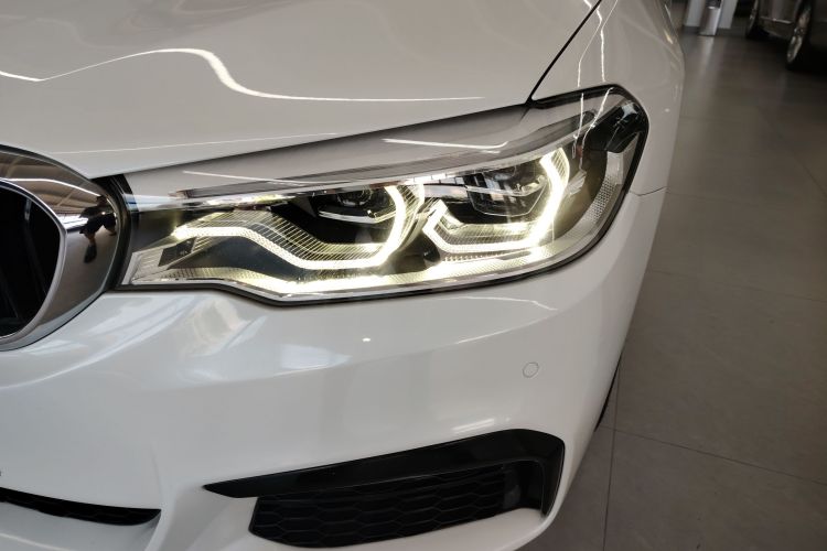 宝马5系 2020款 530Li 领先型 M运动套装局部细节36