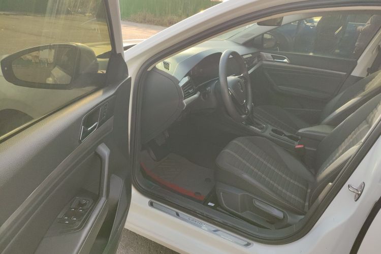 大众 朗逸 2021款 1.5L 自动视野版中控内饰20