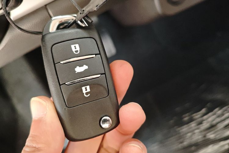 长安启源 长安Lumin 2025款 301km 蜜沁款中控内饰11