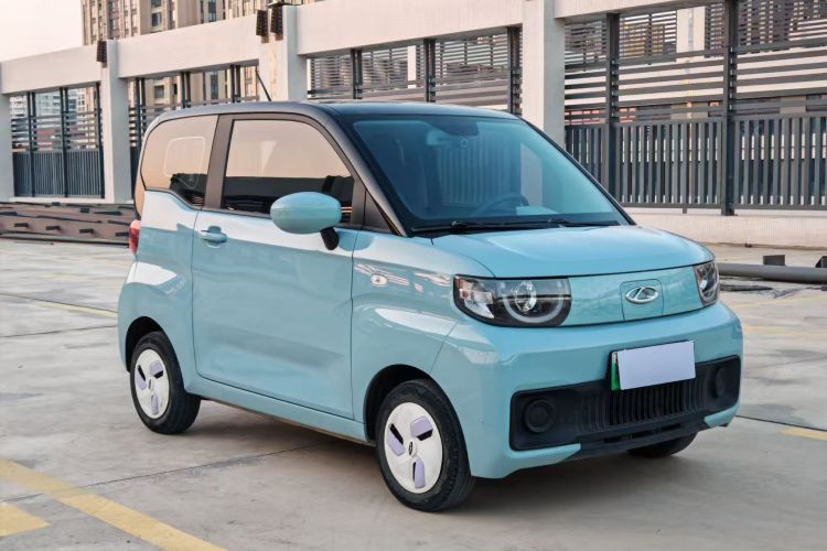 奇瑞 QQ冰淇淋 2022款 170km 圣代 磷酸铁锂车身外观3