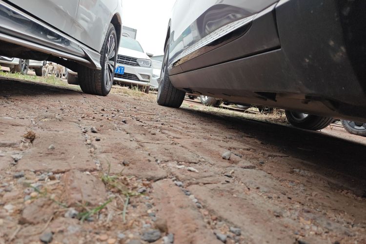 埃安 AION LX 2022款 Plus 80D 旗舰版局部细节9001