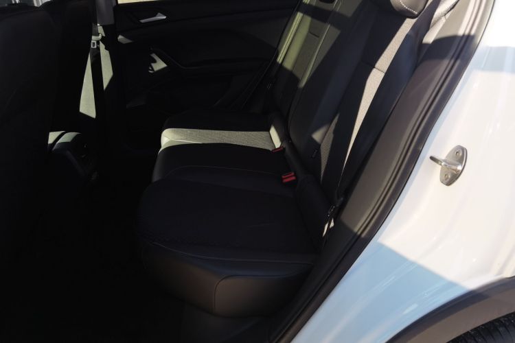 大众 探影 2023款 200TSI DSG 悦智联版中控内饰21