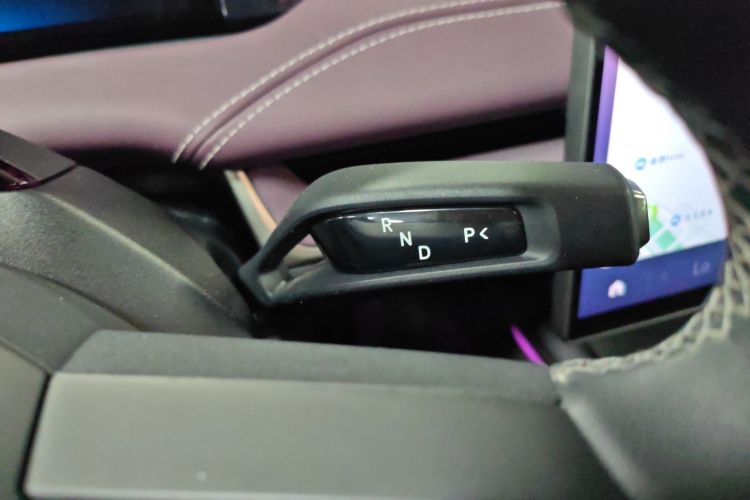 小米汽车 小米SU7 2024款 后驱超长续航高阶智驾Pro版中控内饰18