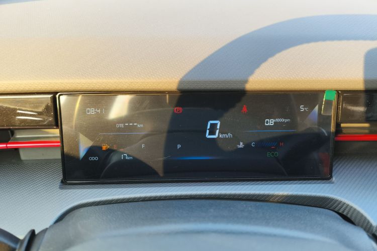 捷途大圣 2025款 1.5T DCT 超越版中控内饰14