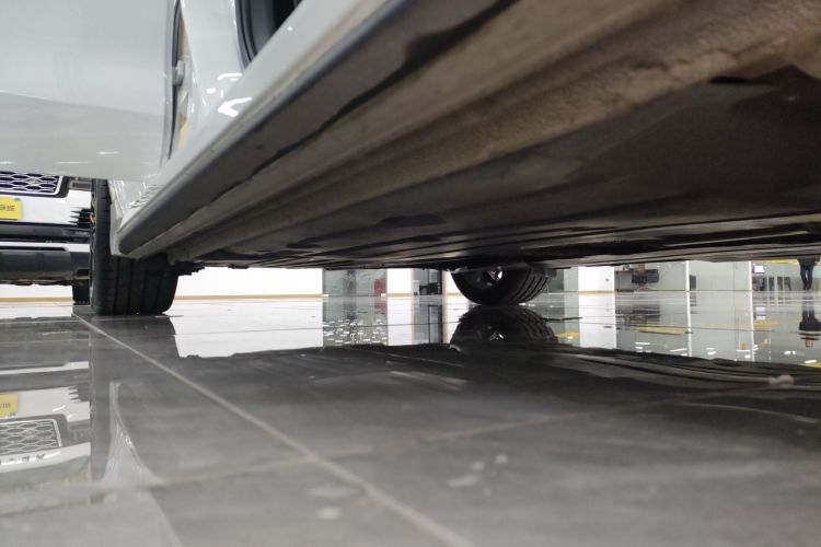 领克03 2025款 2.0TD DCT冠军版Pro局部细节9001