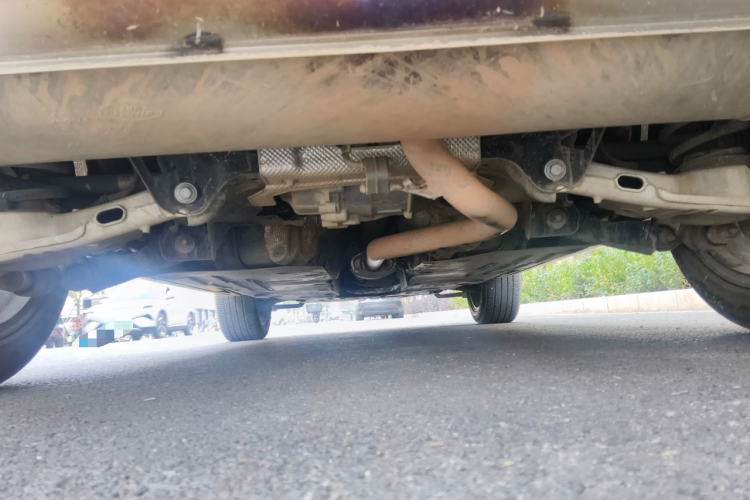 路虎 发现运动版 2020款 249PS R-Dynamic 性能版局部细节9009