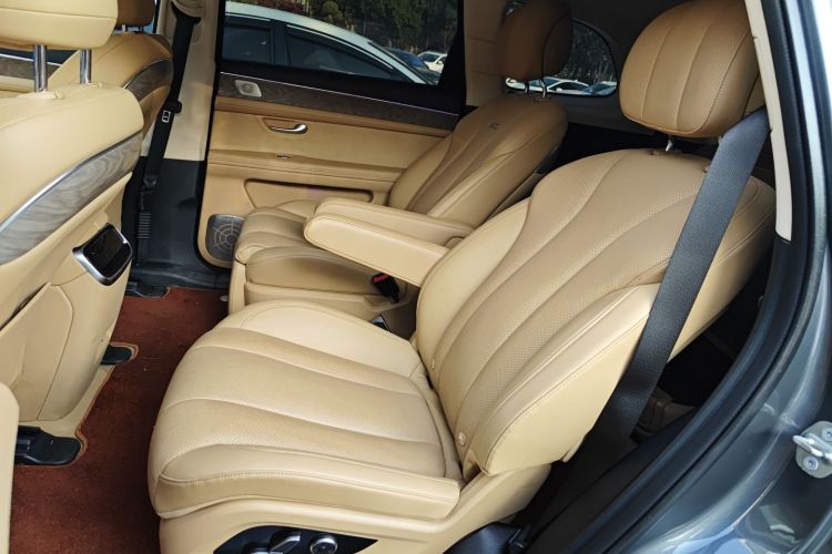 鸿蒙智行 问界M7 2022款 1.5T 后驱舒适版中控内饰21