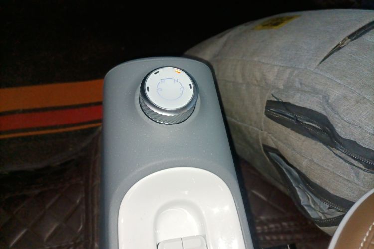 五菱汽车 宏光MINIEV 2022款 马卡龙臻享款 磷酸铁锂中控内饰18