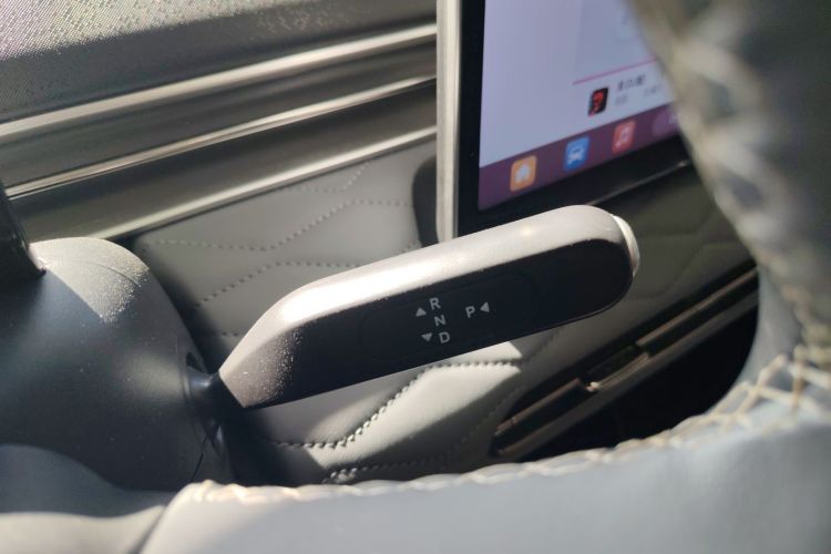 东风纳米 纳米01 2024款 430 Plus智+中控内饰18