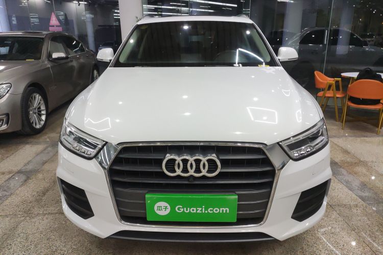 奥迪Q3 2018款 30周年年型 30 TFSI 时尚型车身外观2