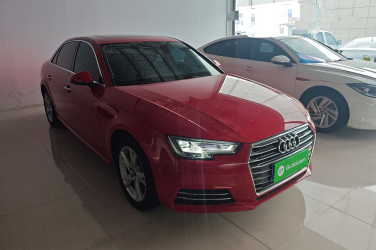 奥迪A4L 2018款 30周年年型 40 TFSI 进取型车身外观3