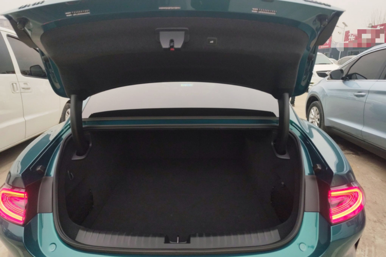 小米汽车 小米SU7 Ultra 2025款 Ultra机舱底盘23