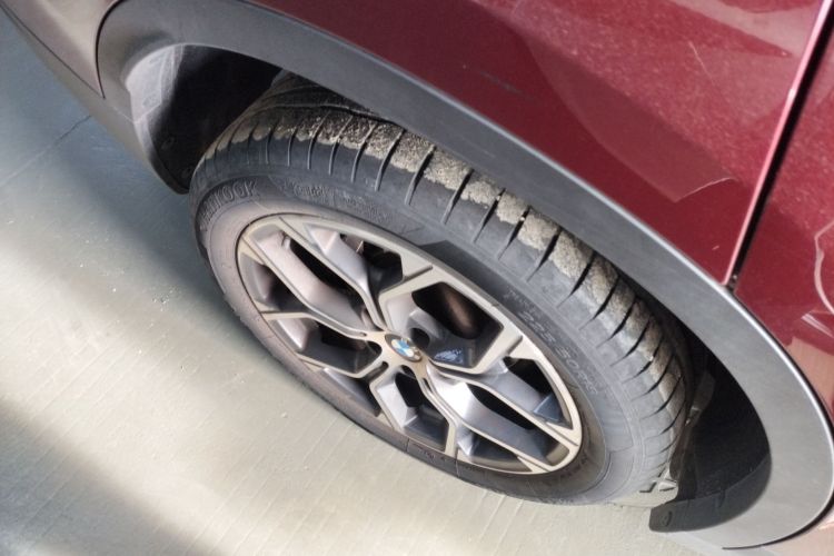 宝马X1 2021款 sDrive25Li 领先型车身外观6004