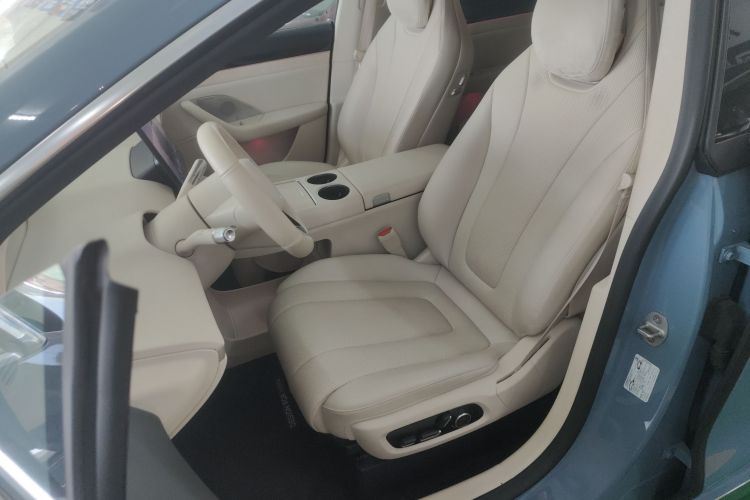 鸿蒙智行 智界R7 2024款 纯电 667km Max中控内饰19