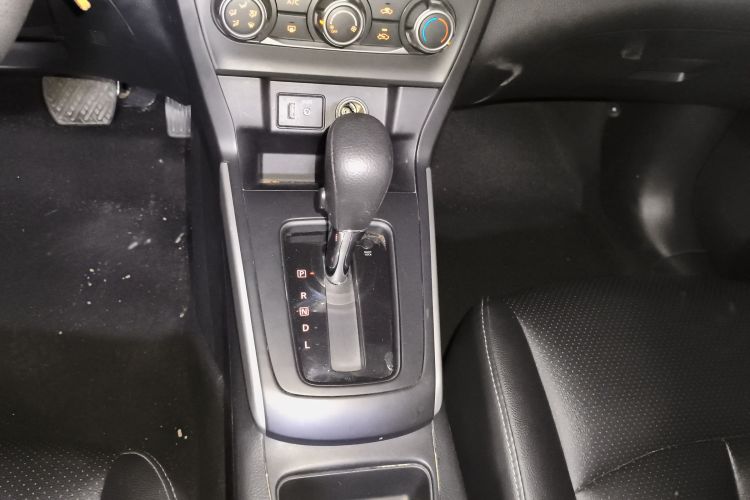 日产 轩逸 2021款 经典 1.6XE CVT舒适版中控内饰18