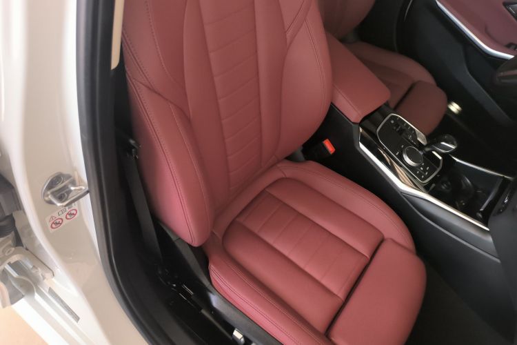 宝马3系 2021款 改款 320Li M运动套装局部细节41