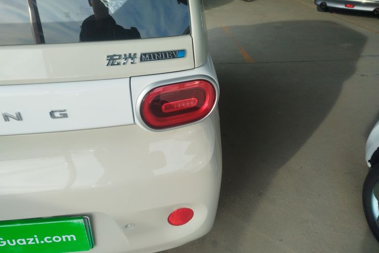 五菱汽车 宏光MINIEV 2024款 第三代 215km 青春版车身外观6006