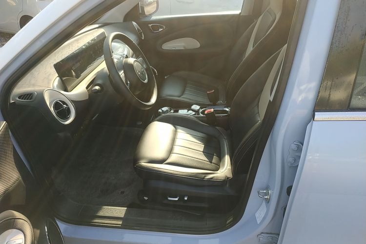 五菱汽车 五菱缤果 2023款 410km 灵犀尊享款中控内饰19