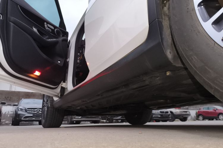 奔驰GLC 2018款 GLC 260 4MATIC 动感型局部细节9002