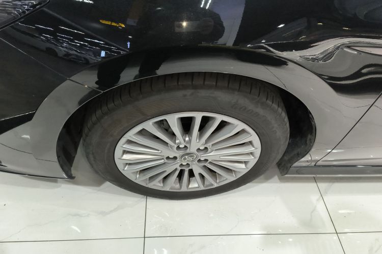 丰田 凯美瑞 2024款 2.0E 精英版车身外观6007