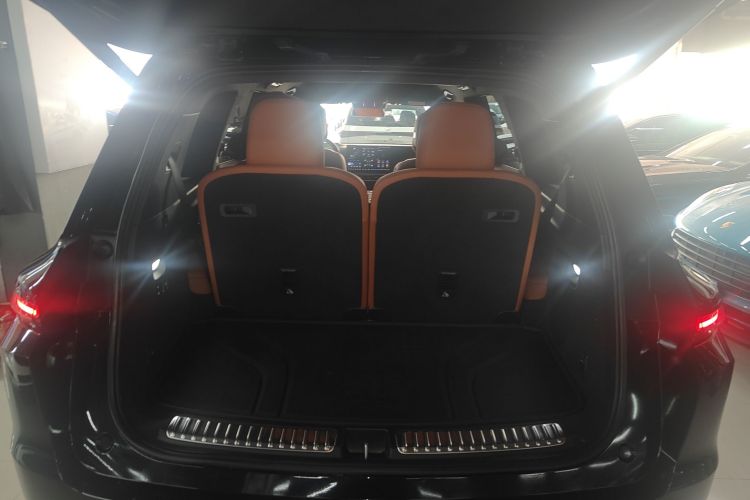 理想汽车 理想L9 2023款 Pro局部细节23