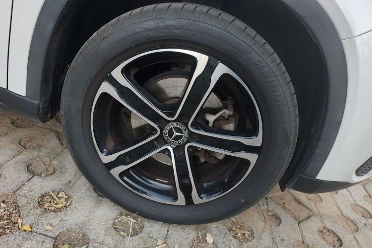 奔驰GLA 2018款 GLA 200 时尚型车身外观6007