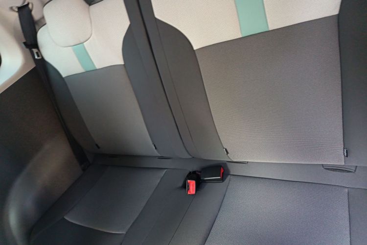 长安启源 长安Lumin 2025款 205km 香沁款中控内饰7004