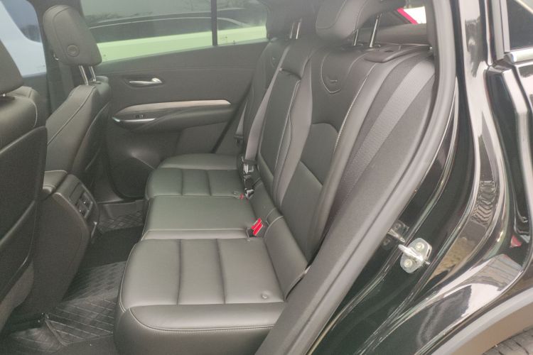 凯迪拉克XT4 2024款 28T 两驱豪华型中控内饰7004