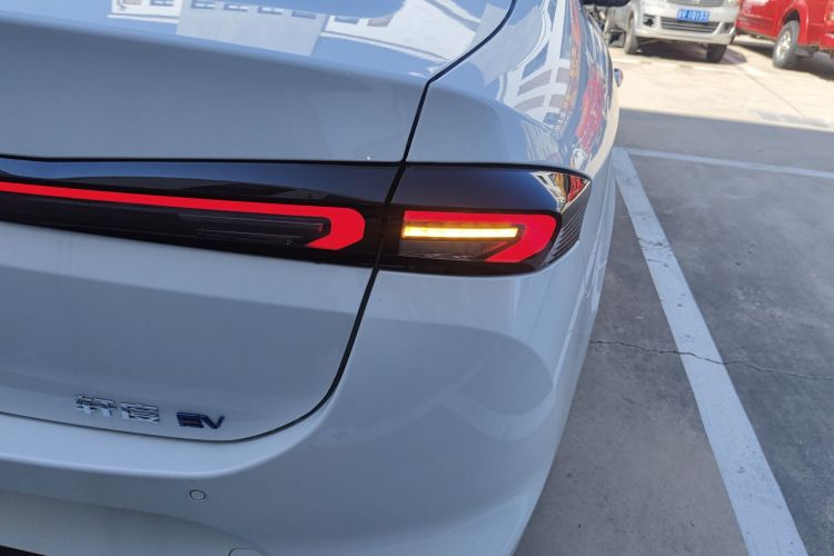 凯翼 轩度EV 2024款 悦行版车身外观6006