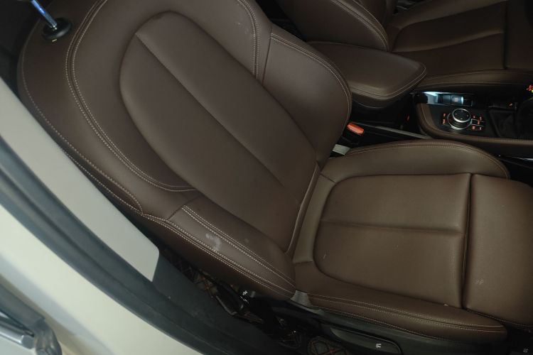 宝马X1 2022款 sDrive20Li 尊享型局部细节41