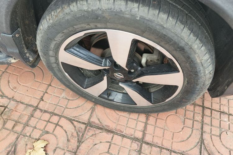 日产 逍客 2017款 2.0L CVT智享版 国V车身外观10