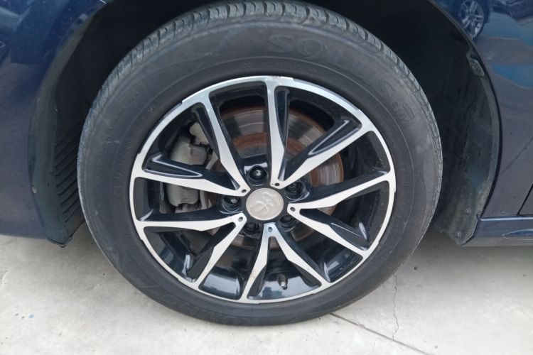 比亚迪 宋MAX 2017款 1.5T 自动智联精英型 7座车身外观6007