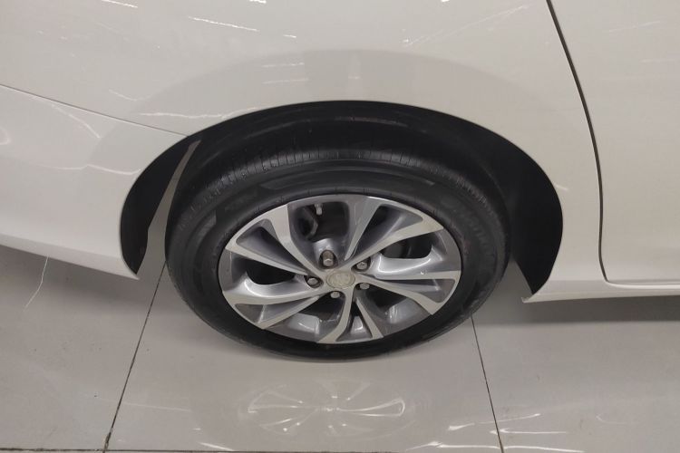 别克 威朗 2023款 Pro 乐享版车身外观6008